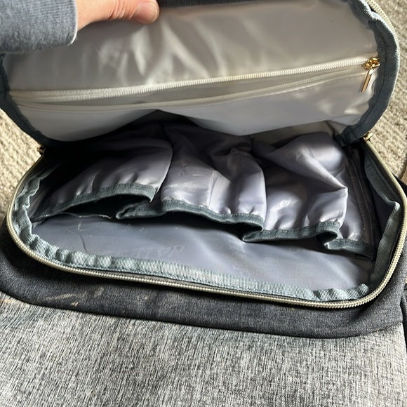 Diaper Bag Back Pack - Picture 4 of 5